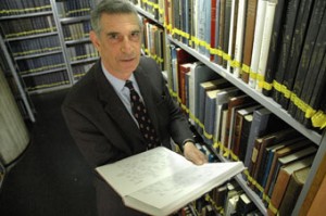 Neville Lamdan, director of the International Institute for Jewish Genealogy and Paul Jacobi Center/ Courtesy of Neville Lamdan