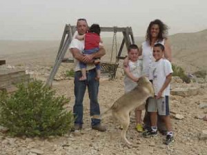 Yoni and Orly Sharir, with their children. Photo by Sue Fishkoff.