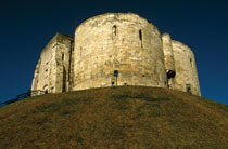 Clifford’s Tower/Courtesy of Doug Mckinlay/Britainonview