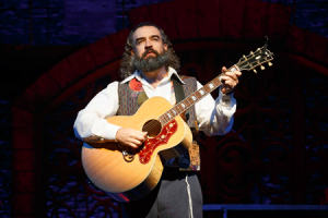 Eric Anderson as Rabbi Shlomo Carlebach.