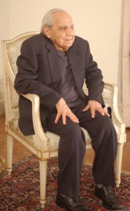 Abdulla Dangoor. Photo courtesy of Sephardi Voices UK.