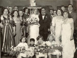 A festive wedding in Libya. Photo courtesy of Jimena/Pedazur Benattia, Libya