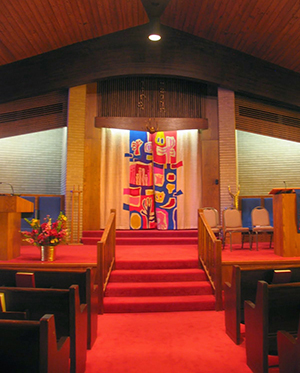 Temple Adath Yeshurun in Manchester. Photo by Esther Hecht.