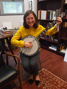 Rabbi Holzblatt with her gifted banjo.
