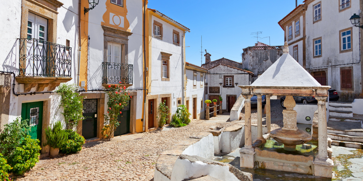 In Portugal, Shadows of a Jewish Past